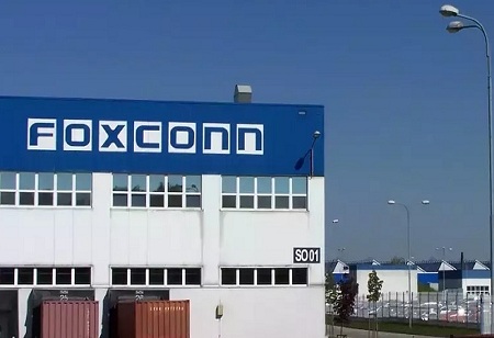 Foxconn of Taiwan seeks to collaborate with India on chips and electric vehicles