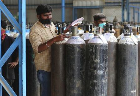 Tamil Nadu govt appeals industries to produce medical oxygen under CSR scheme