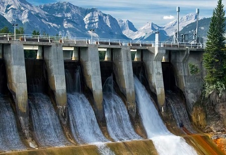 Power minister : India wants to combine hydropower plants to form a single firm